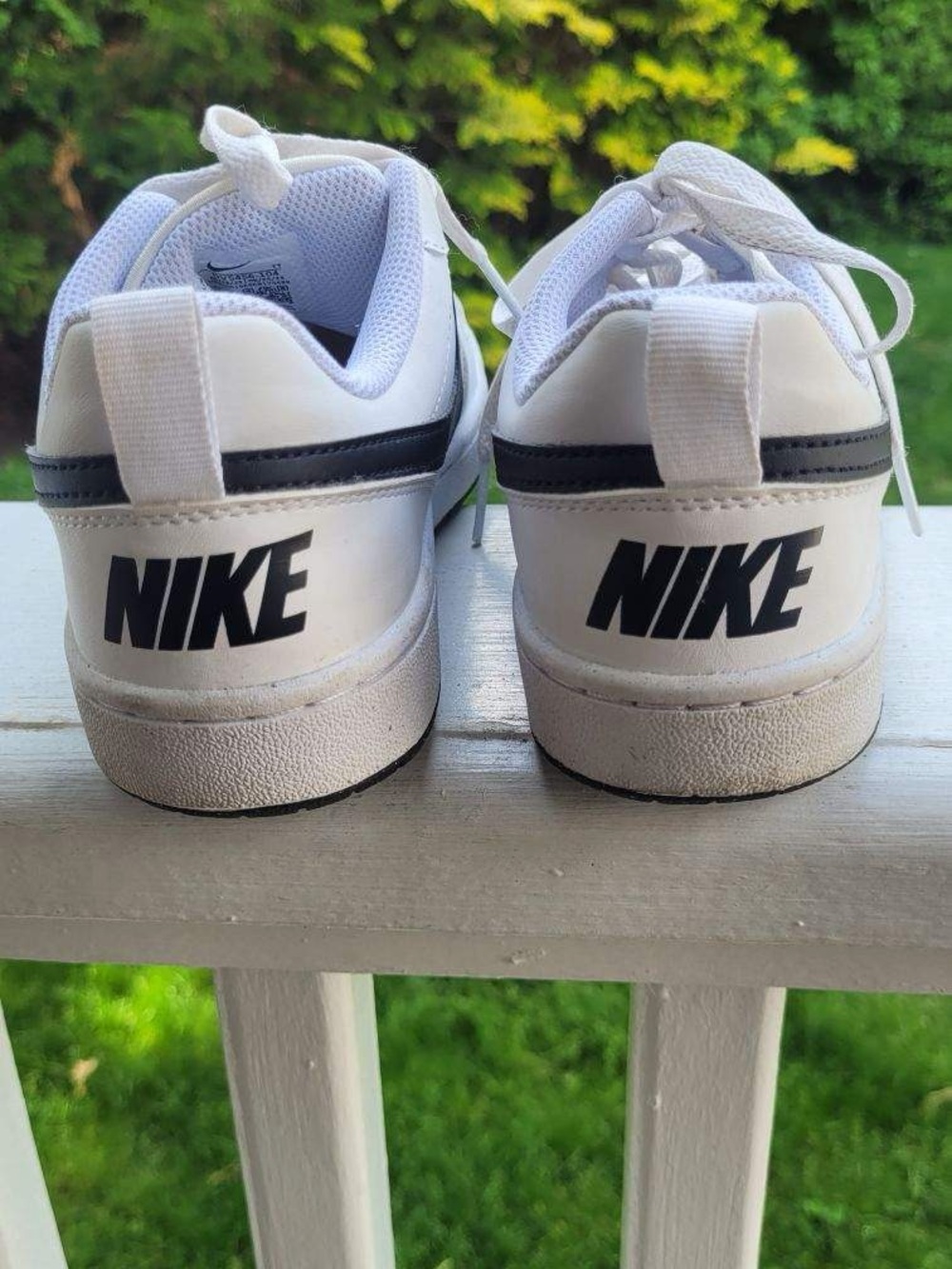 Nike White and Black Retro Low-Top Sneakers
